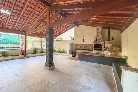 Apartamento para alugar com 65m², 2 quartos e 2 vagasÁrea comum - Churrasqueira