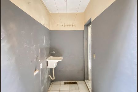 Casa de condomínio para alugar com 60m², 2 quartos e 1 vagaÁrea de Serviço