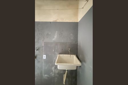Casa de condomínio para alugar com 60m², 2 quartos e 1 vagaÁrea de Serviço