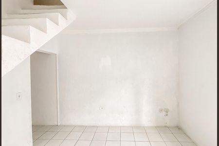 Sala  de casa de condomínio para alugar com 2 quartos, 60m² em Cidade Patriarca, São Paulo