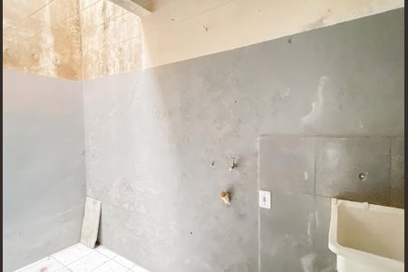 Casa de condomínio para alugar com 60m², 2 quartos e 1 vagaÁrea de Serviço