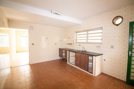 Casa para alugar com 100m², 3 quartos e 2 vagas Casa para alugar com 100m², 3 quartos e 2 vagasCozinha