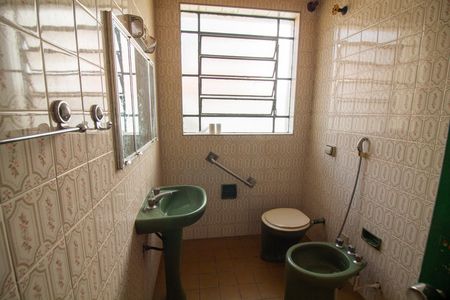 Casa para alugar com 100m², 3 quartos e 2 vagas Casa para alugar com 100m², 3 quartos e 2 vagasBanheiro