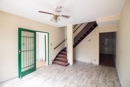 Sala de casa para alugar com 3 quartos, 100m² em Vila Cordeiro, São Paulo