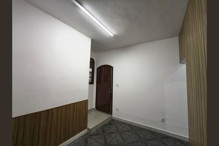 Sala de casa para alugar com 1 quarto, 60m² em Jacarepaguá, Rio de Janeiro