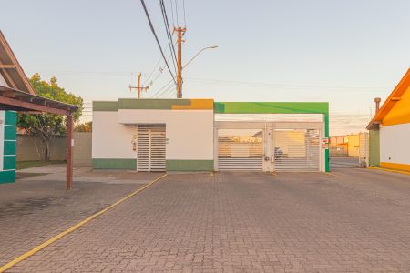 Casa de condomínio à venda com 60m², 2 quartos e 2 vagas Casa de condomínio à venda com 60m², 2 quartos e 2 vagasPortaria