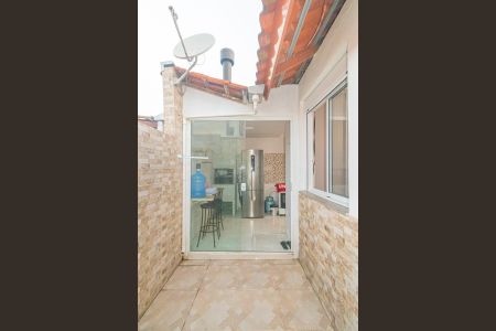 Casa de condomínio à venda com 60m², 2 quartos e 2 vagas Casa de condomínio à venda com 60m², 2 quartos e 2 vagasCozinha
