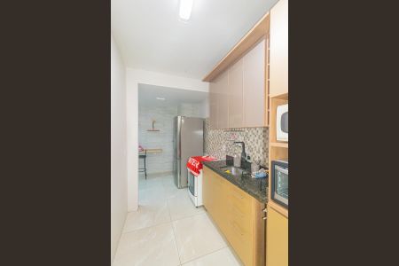 Casa de condomínio à venda com 60m², 2 quartos e 2 vagas Casa de condomínio à venda com 60m², 2 quartos e 2 vagasCozinha