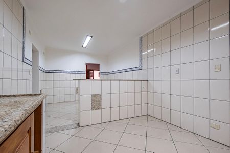 Casa para alugar com 250m², 3 quartos e sem vaga Casa para alugar com 250m², 3 quartos e sem vagaCozinha