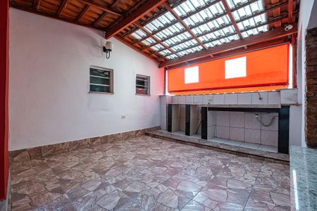 Casa para alugar com 250m², 3 quartos e sem vaga Casa para alugar com 250m², 3 quartos e sem vagaQuintal