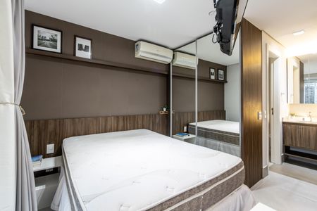 Studio à venda com 30m², 1 quarto e 1 vaga Studio à venda com 30m², 1 quarto e 1 vagaQuarto