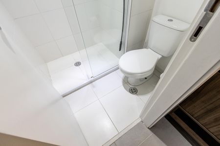 Studio à venda com 30m², 1 quarto e 1 vaga Studio à venda com 30m², 1 quarto e 1 vagaBanheiro