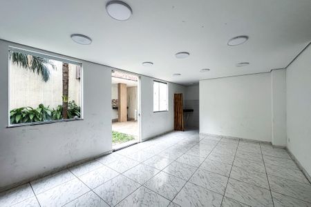Apartamento à venda com 28m², 1 quarto e sem vagaSalão de Festas