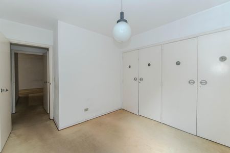 Apartamento à venda com 146m², 4 quartos e 2 vagas Apartamento à venda com 146m², 4 quartos e 2 vagasQuarto 1