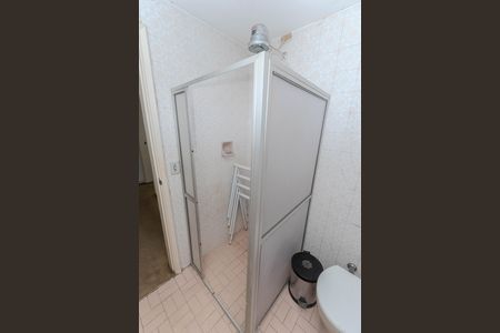 Apartamento à venda com 146m², 4 quartos e 2 vagas Apartamento à venda com 146m², 4 quartos e 2 vagasBanheiro 1