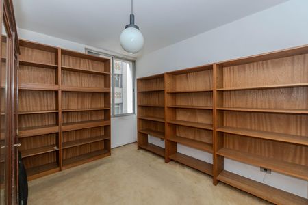 Apartamento à venda com 146m², 4 quartos e 2 vagas Apartamento à venda com 146m², 4 quartos e 2 vagasQuarto 3