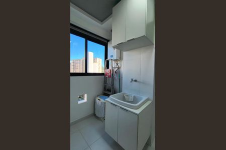 Apartamento para alugar com 56m², 2 quartos e 1 vaga Apartamento para alugar com 56m², 2 quartos e 1 vagaCozinha e Área de Serviço