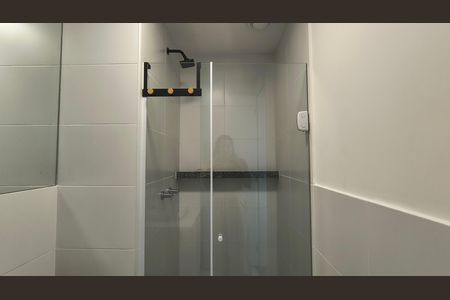 Apartamento para alugar com 56m², 2 quartos e 1 vaga Apartamento para alugar com 56m², 2 quartos e 1 vagaBanheiro da Suíte