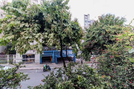 Apartamento à venda com 194m², 3 quartos e 1 vaga Apartamento à venda com 194m², 3 quartos e 1 vagaVista