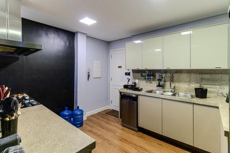 Apartamento à venda com 194m², 3 quartos e 1 vaga Apartamento à venda com 194m², 3 quartos e 1 vagaCozinha