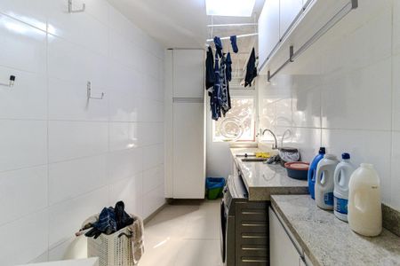 Apartamento à venda com 194m², 3 quartos e 1 vaga Apartamento à venda com 194m², 3 quartos e 1 vagaÁrea de Serviço