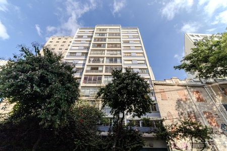 Apartamento à venda com 194m², 3 quartos e 1 vaga Apartamento à venda com 194m², 3 quartos e 1 vagaFachada