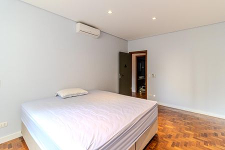 Apartamento à venda com 194m², 3 quartos e 1 vaga Apartamento à venda com 194m², 3 quartos e 1 vagaQuarto 2