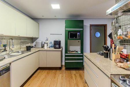 Apartamento à venda com 194m², 3 quartos e 1 vaga Apartamento à venda com 194m², 3 quartos e 1 vagaCozinha
