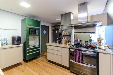 Apartamento à venda com 194m², 3 quartos e 1 vaga Apartamento à venda com 194m², 3 quartos e 1 vagaCozinha