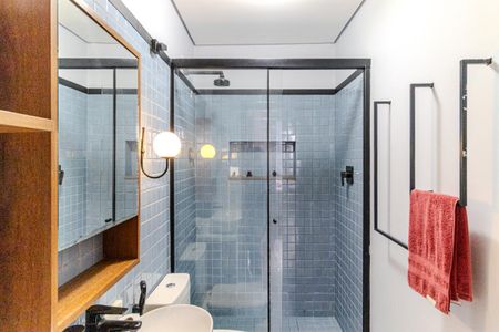 Apartamento à venda com 194m², 3 quartos e 1 vaga Apartamento à venda com 194m², 3 quartos e 1 vagaBanheiro Social