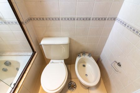 Apartamento para alugar com 110m², 3 quartos e 2 vagasBanheiro da Suíte
