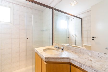 Apartamento para alugar com 110m², 3 quartos e 2 vagasBanheiro