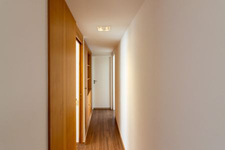 Apartamento para alugar com 110m², 3 quartos e 2 vagasCorredor