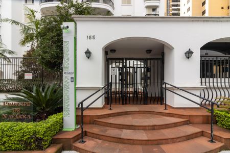 Apartamento para alugar com 110m², 3 quartos e 2 vagasFachada