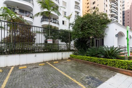 Apartamento para alugar com 110m², 3 quartos e 2 vagasFachada