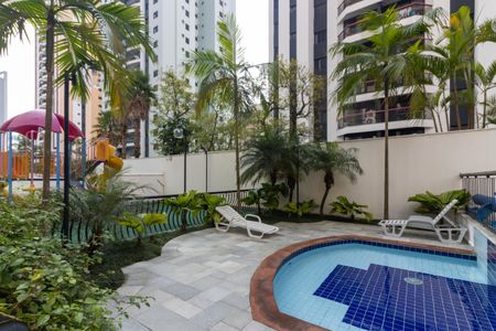 Apartamento para alugar com 110m², 3 quartos e 2 vagasÁrea comum - Piscina