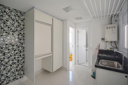 Apartamento à venda com 234m², 4 quartos e 4 vagasÁrea de Serviço
