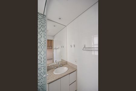 Apartamento à venda com 234m², 4 quartos e 4 vagasBanheiro da Suíte 4