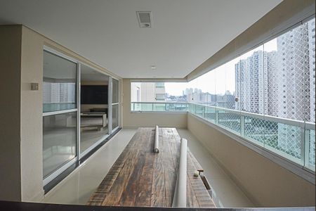 Apartamento à venda com 234m², 4 quartos e 4 vagasVaranda gourmet