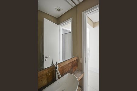 Apartamento à venda com 234m², 4 quartos e 4 vagasLavabo