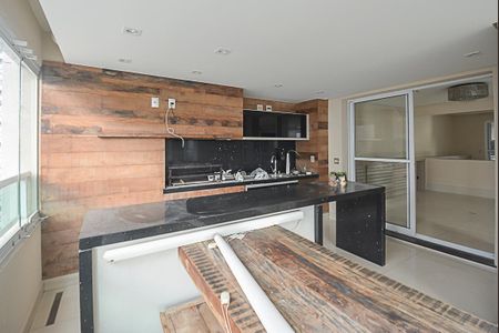 Apartamento à venda com 234m², 4 quartos e 4 vagasVaranda gourmet