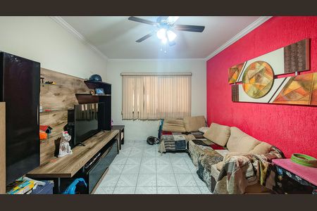 Sala de casa para alugar com 3 quartos, 130m² em Jardim Sabara, São Paulo