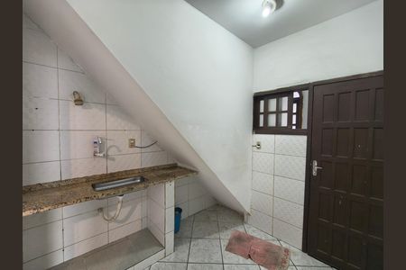 Casa para alugar com 60m², 1 quarto e sem vaga