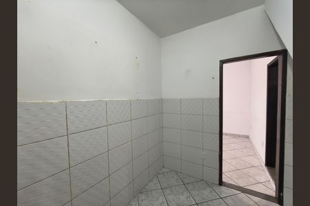 Casa para alugar com 60m², 1 quarto e sem vaga