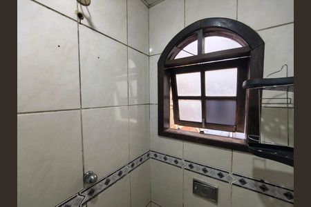 Casa para alugar com 60m², 1 quarto e sem vaga
