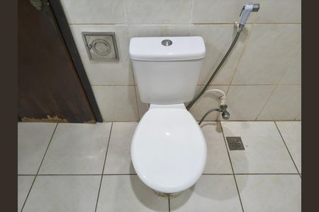 Casa para alugar com 60m², 1 quarto e sem vaga
