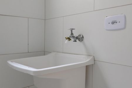 Apartamento para alugar com 38m², 2 quartos e sem vaga Apartamento para alugar com 38m², 2 quartos e sem vagaÁrea de Serviço