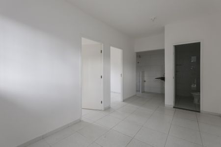 Sala de apartamento para alugar com 2 quartos, 38m² em Parque Regina, São Paulo