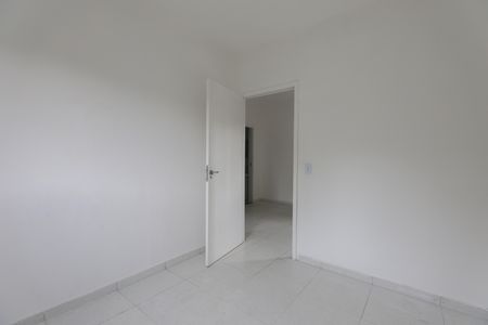 Quarto 1 de apartamento para alugar com 2 quartos, 38m² em Parque Regina, São Paulo