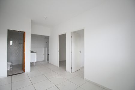 Sala/Cozinha de casa para alugar com 1 quarto, 38m² em Parque Regina, São Paulo